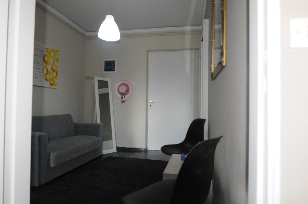 Kinetta Apartments Agioi Apostoloi  Екстериор снимка