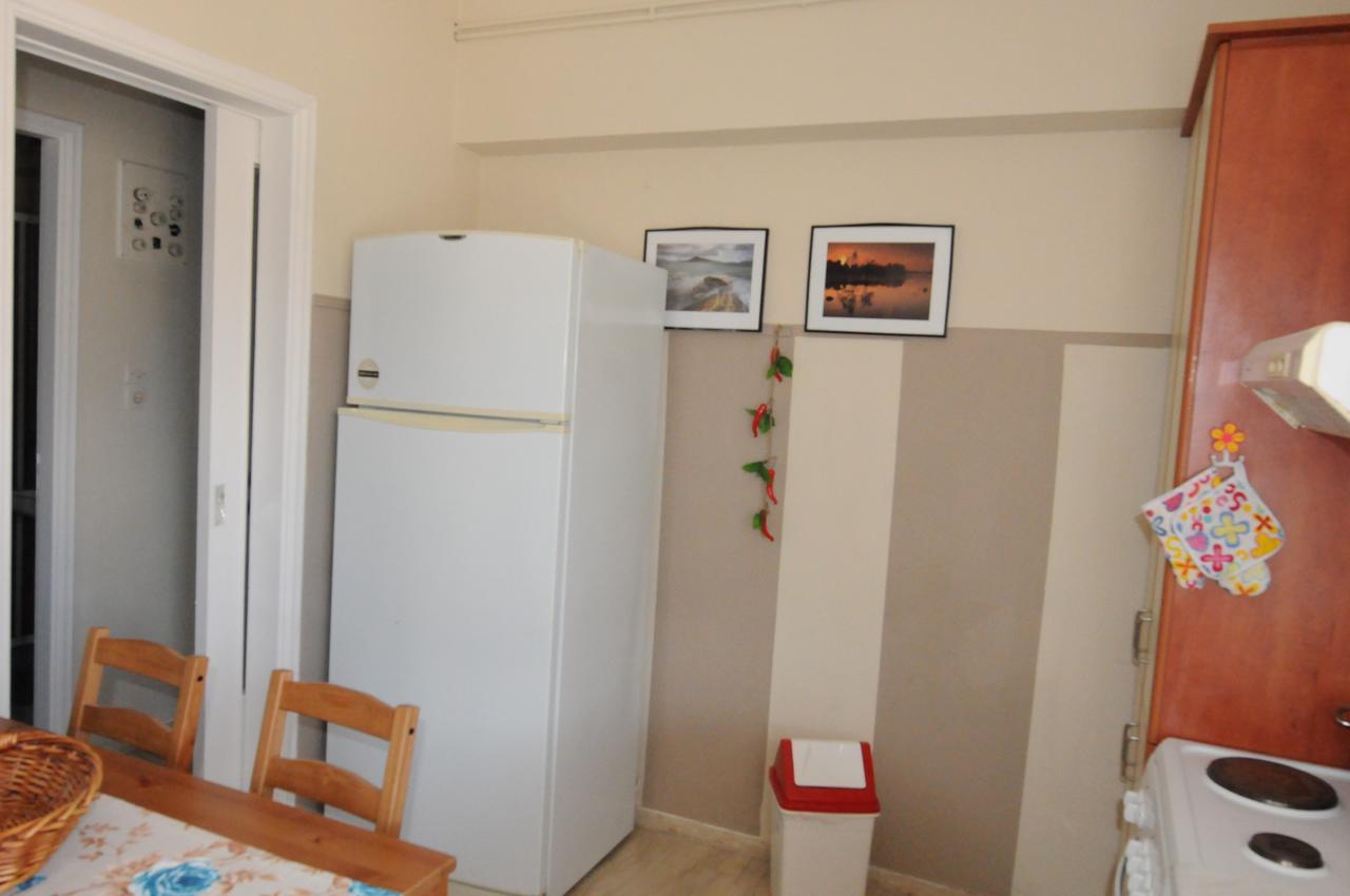 Kinetta Apartments Agioi Apostoloi  Екстериор снимка